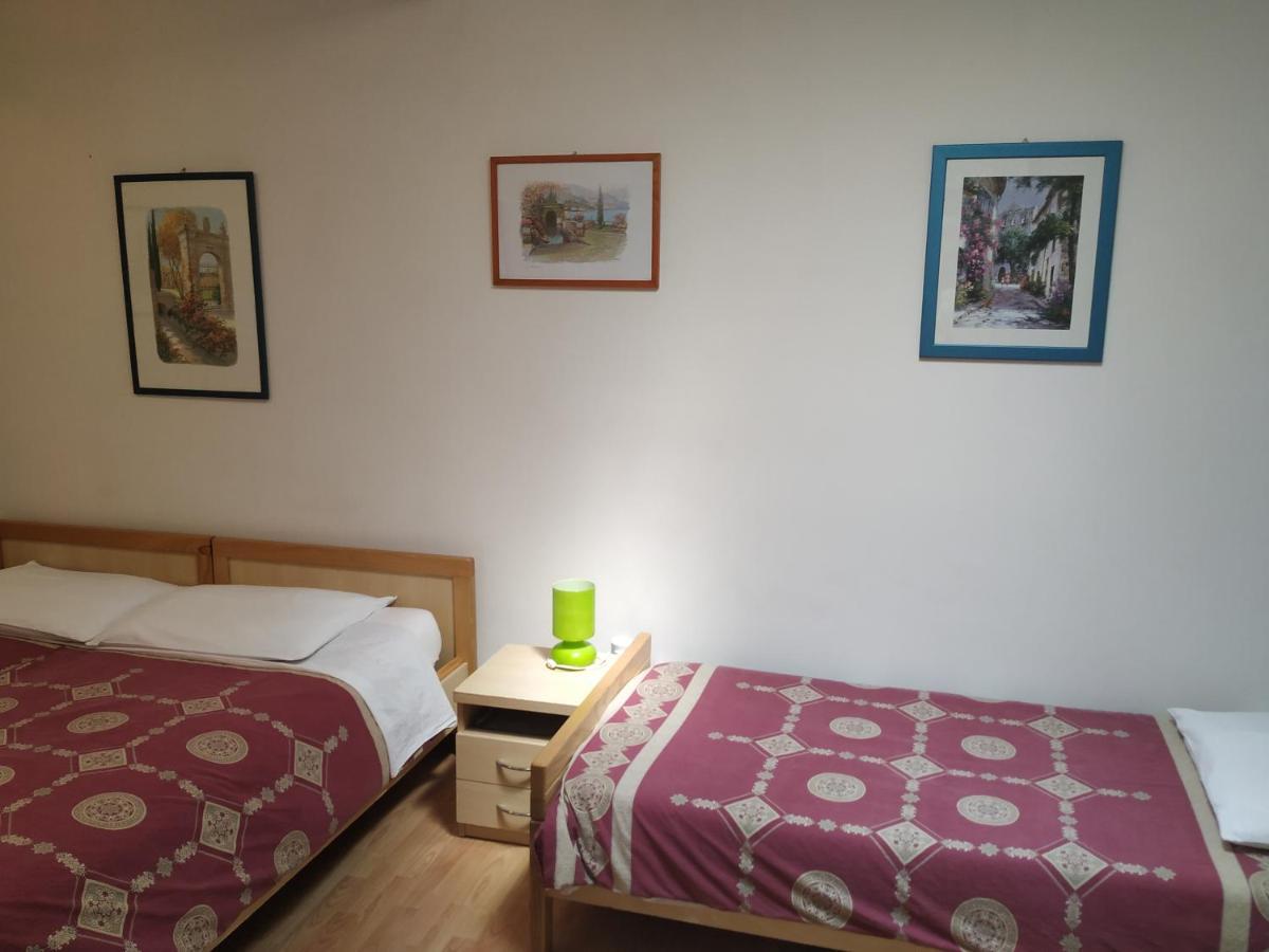 Accomodation Pertout Nova Gorica Extérieur photo