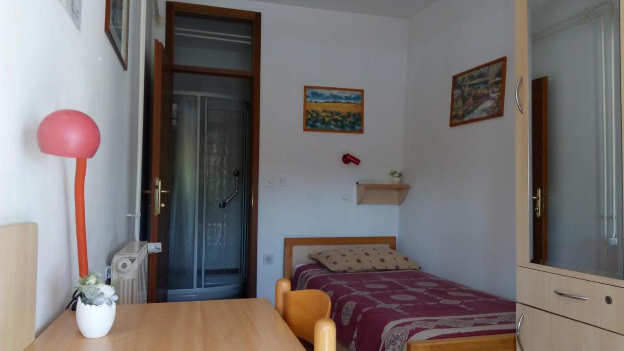 Accomodation Pertout Nova Gorica Extérieur photo